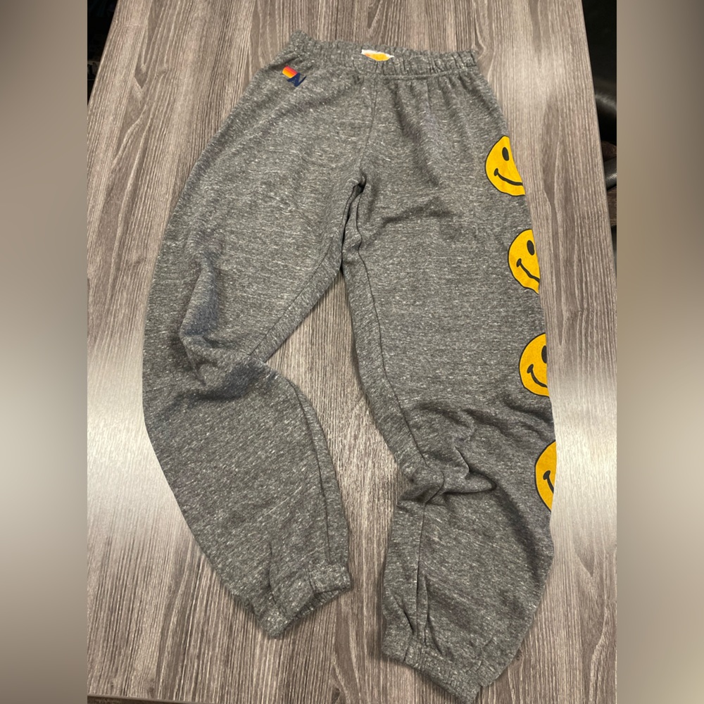 New Aviator Nation smile sweatpants small